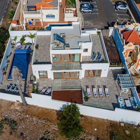 Fabulous Contemporary 5 Bedroom Villa With Private Heated Pool, Sleeps Max 13 Callao Salvaje Luaran gambar