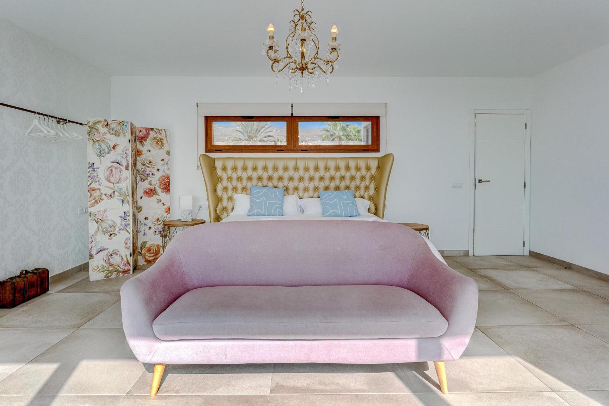 Fabulous Contemporary 5 Bedroom Villa With Private Heated Pool, Sleeps Max 13 Callao Salvaje Luaran gambar